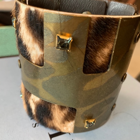 NEW PRICE !! Lanvin authentic cuff bracelet & box. Made in France. - Picture 2 of 7